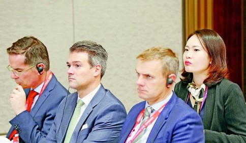“高光时刻”尽显中国机遇山东机会——中外媒体聚焦跨国公司领导人青岛峰会